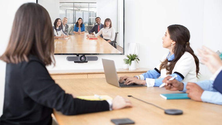 Skype for Business với nhiều tiện ích mở rộng