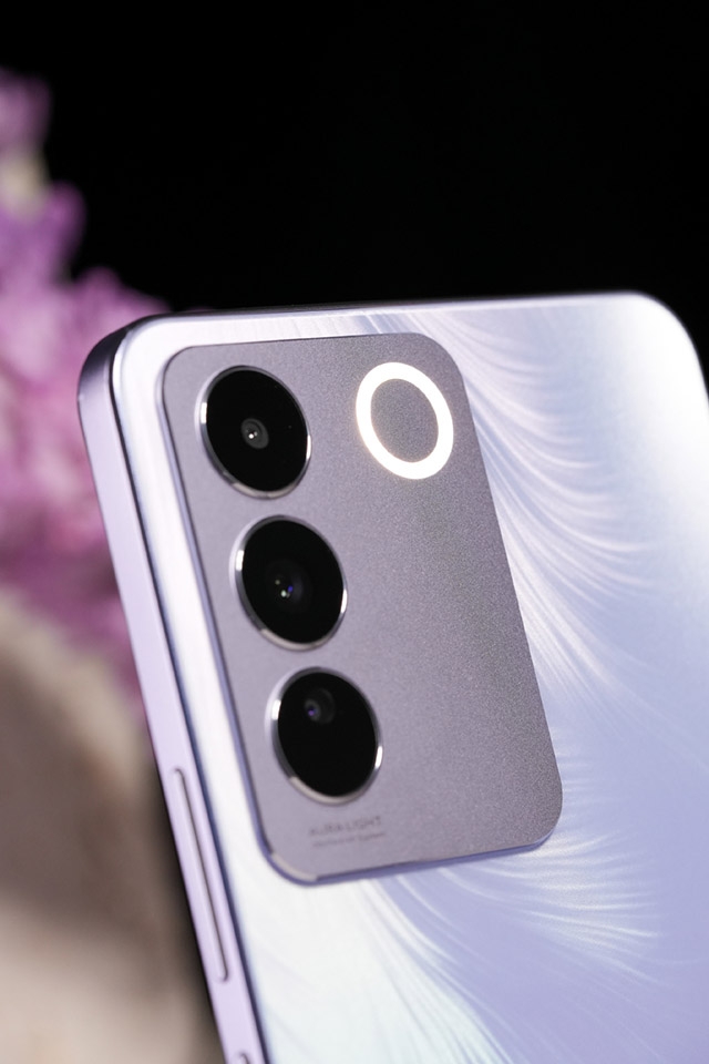 Trên tay Vivo S16e (ảnh 7)