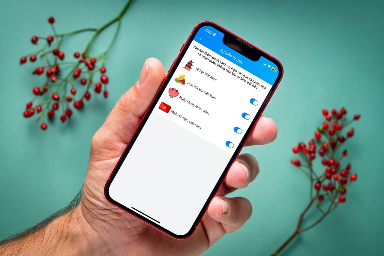 Cách theo dõi lịch âm và ngày rằm mùng một trên Zalo - Ảnh 1