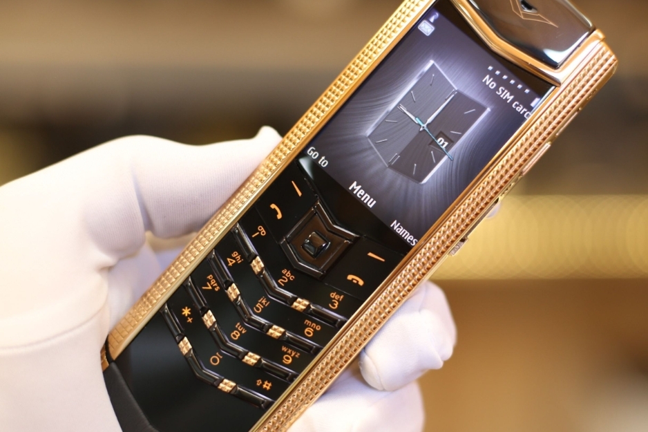 Điện thoại Vertu Signature là gì?