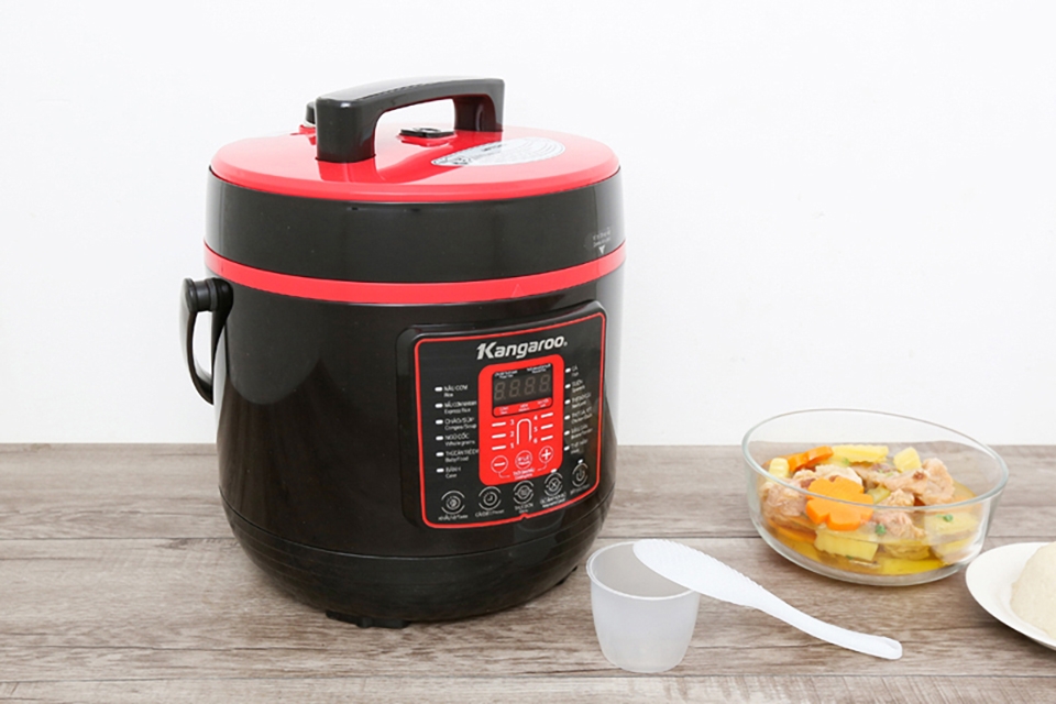 Nồi áp suất điện tử Kangaroo 6 lít KG6P2