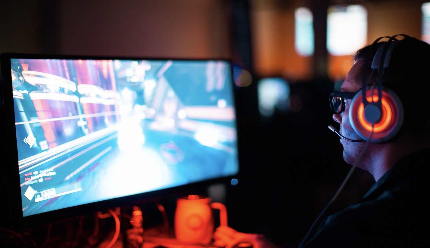 Màn hình chơi game FPS (Ảnh 3)