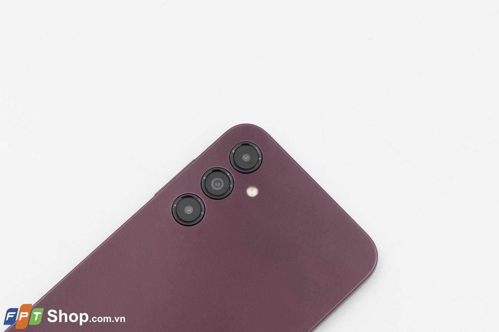 Trên tay Galaxy A14 5G: Thiết kế “sang-xịn-mịn”, hiệu năng mạnh, giá "hạt dẻ"