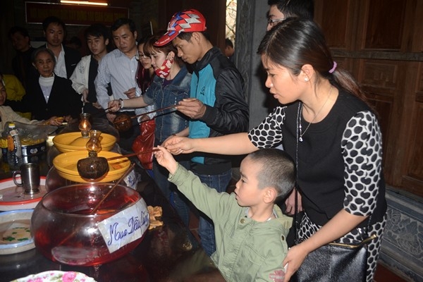 Đầu năm mua gì cho may mắn