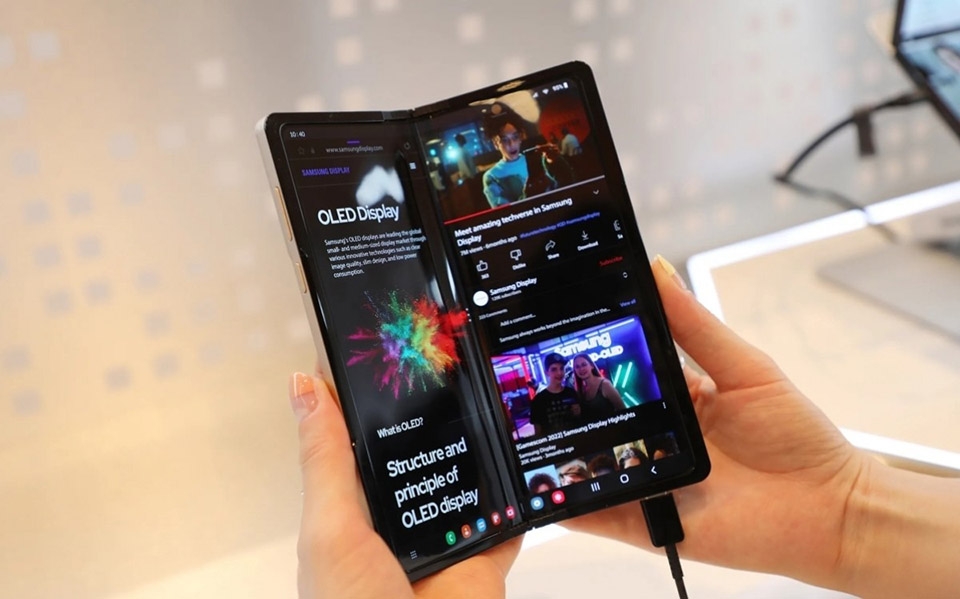 Nguyên mẫu màn hình Samsung (ảnh 1)