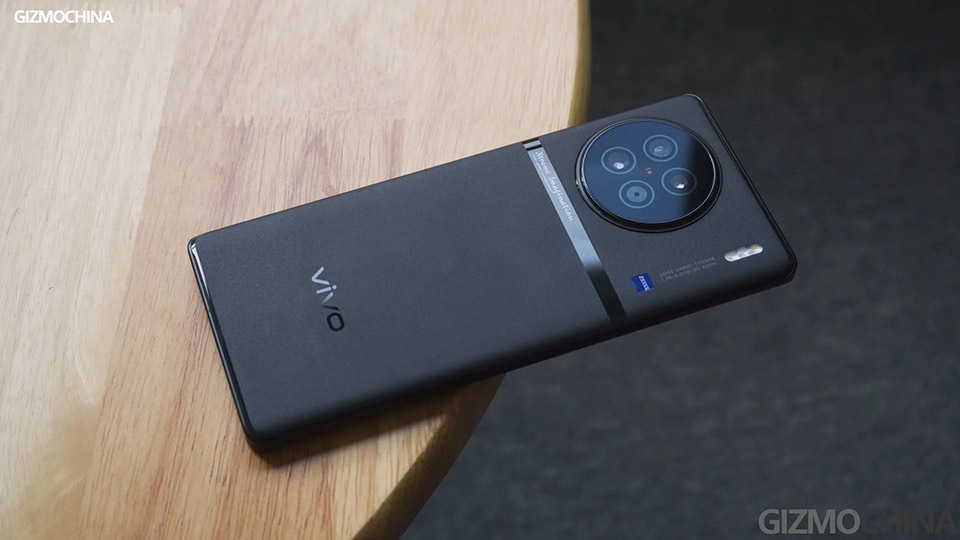 Dòng Vivo X90