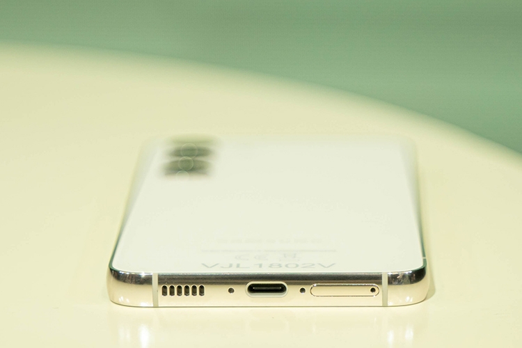 Trên tay Samsung Galaxy S23 38