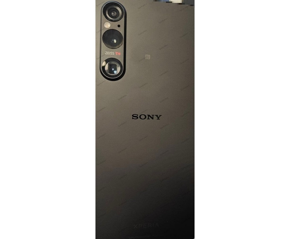 Ảnh thực tế Xperia 1 V