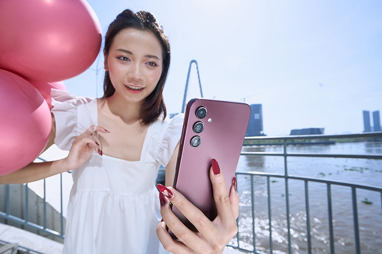 Cùng lên kế hoạch cho ngày Valentine thật hoàn hảo với Samsung Galaxy A14 5G 8