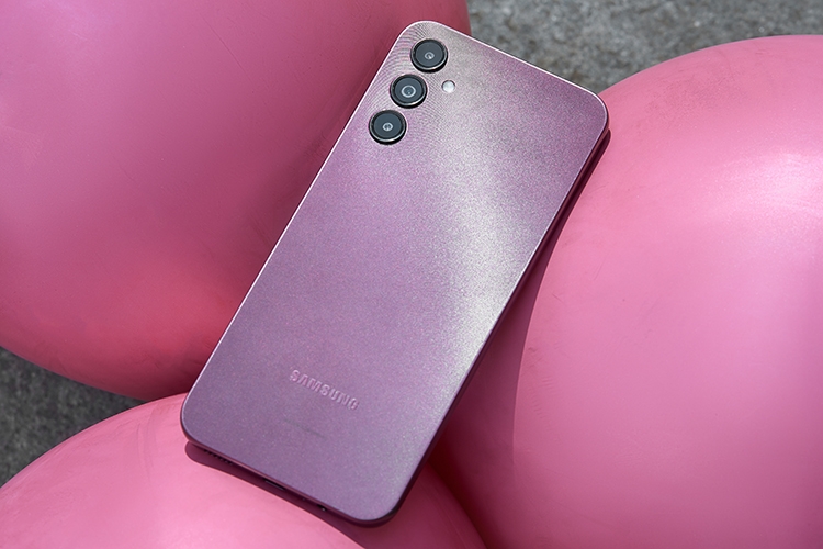 Cùng lên kế hoạch cho ngày Valentine thật hoàn hảo với Samsung Galaxy A14 5G 3