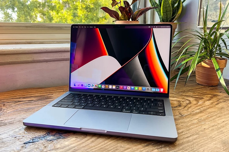 MacBook giảm giá đến 9 triệu đồng cho mùa Valentine ý nghĩa cùng FPT Shop 8