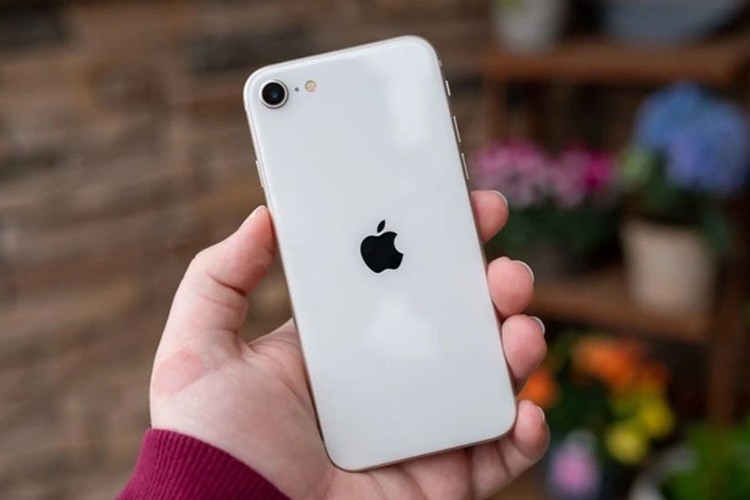 9 mẫu điện thoại iPhone giảm giá Valentine, sale đến 9 triệu đồng 0998