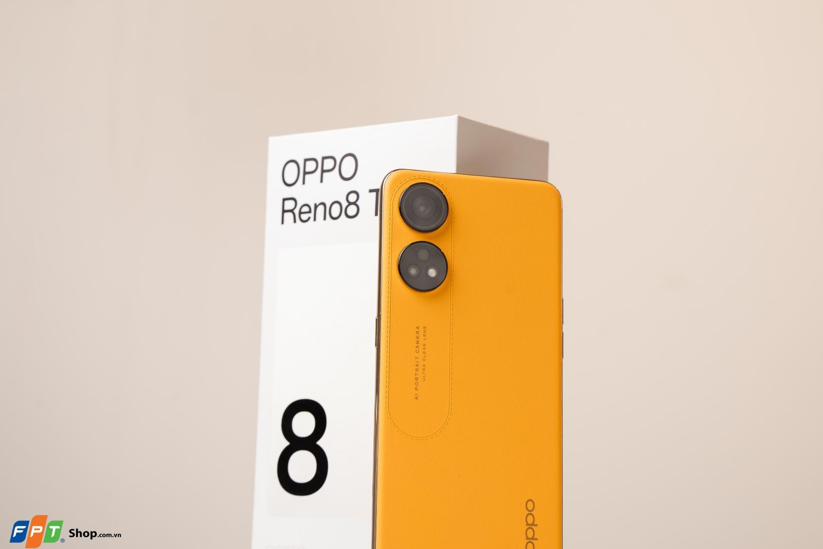 Trên tay OPPO Reno8 T: Camera sắc nét 100MP, thiết kế da sợi thủy tinh độc đáo
