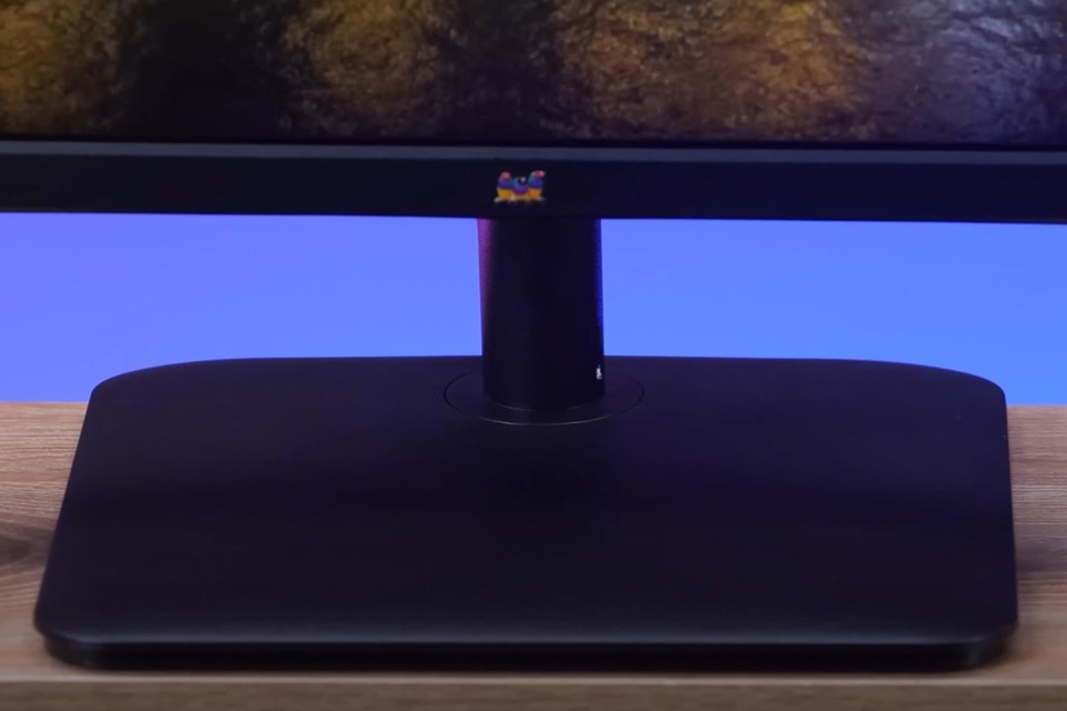 Trên tay Viewsonic VA2432-H 5