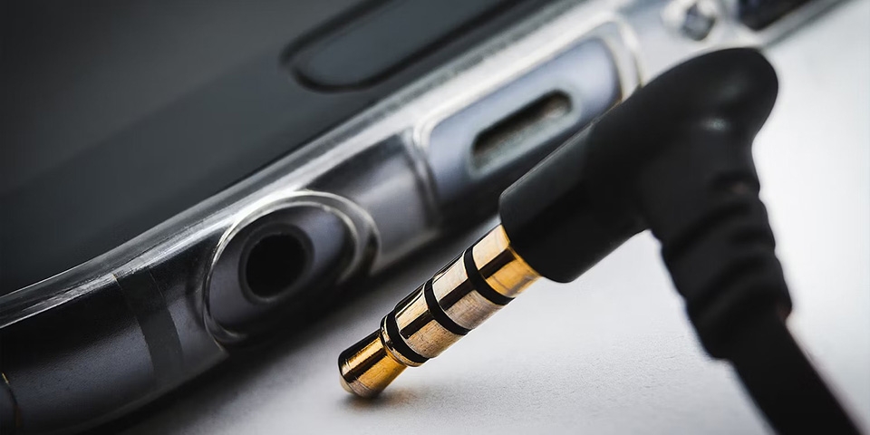 Giắc cắm tai nghe 3.5mm