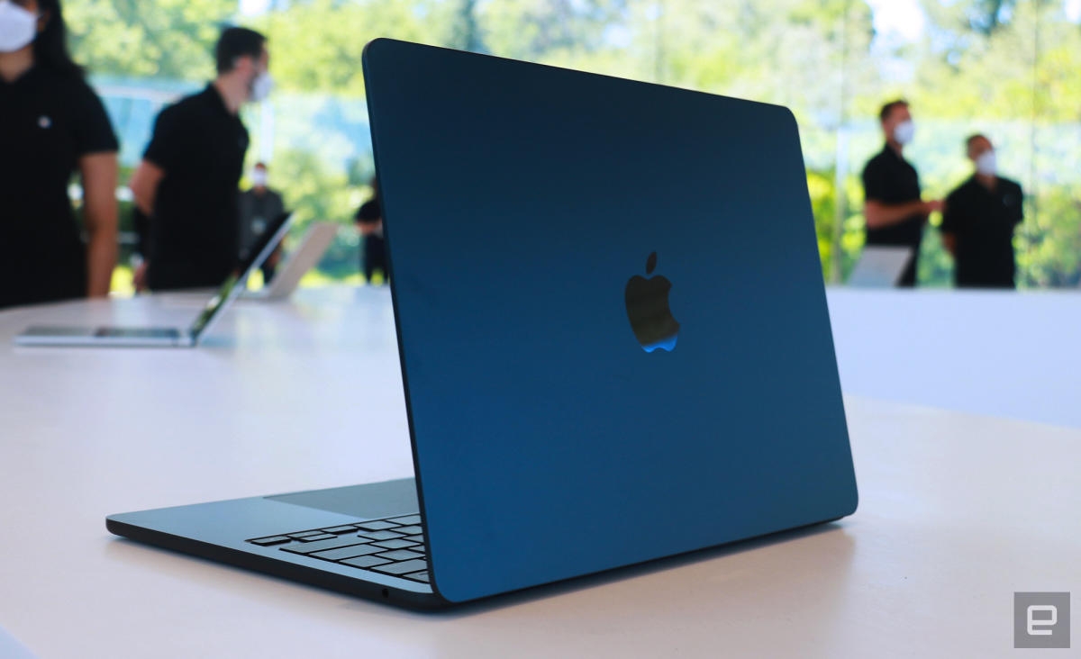 MacBook Air M2 có mấy màu? Màu nào phù hợp nhất với bạn?