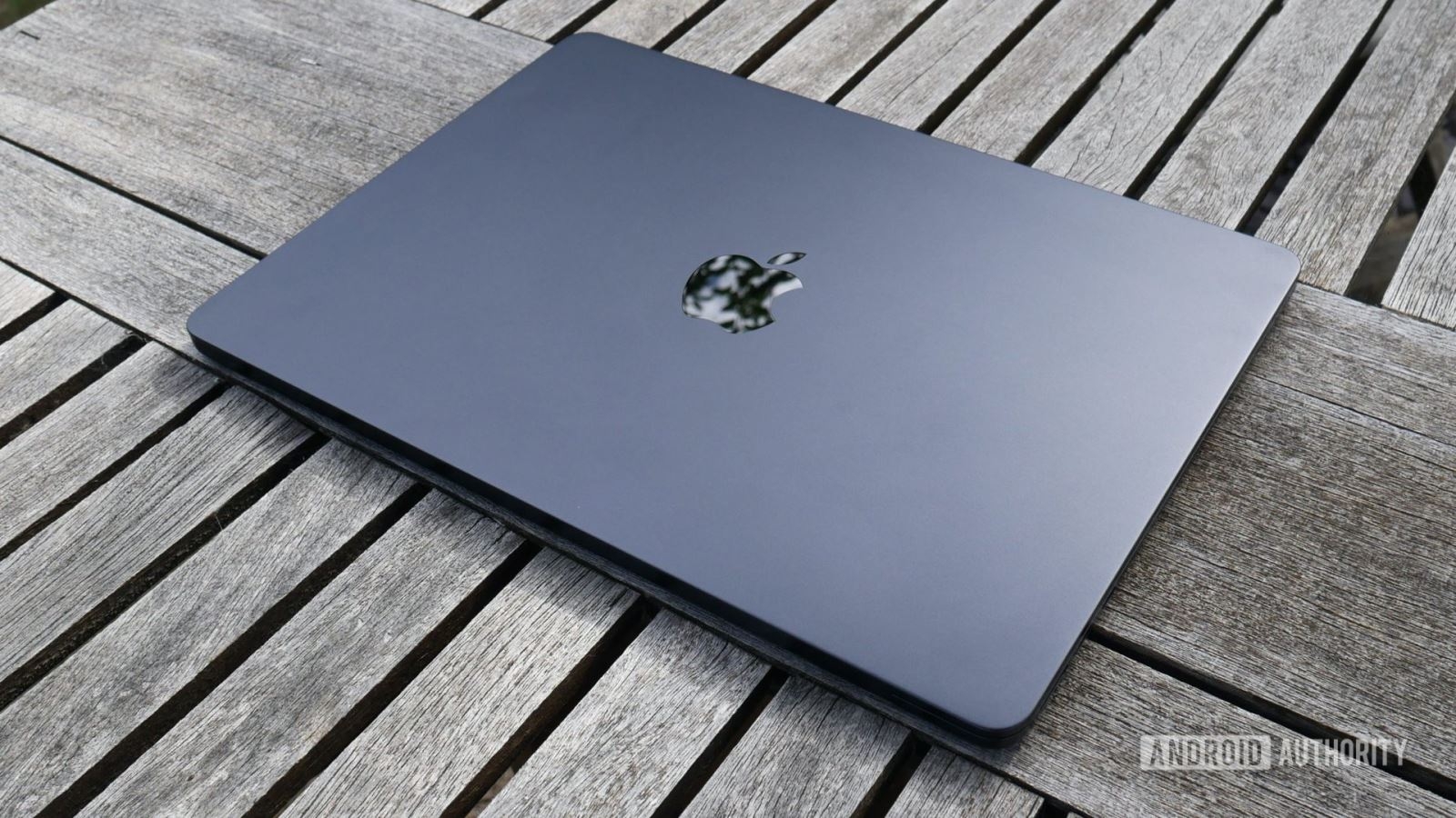 MacBook Air M2 có mấy màu? Màu nào phù hợp nhất với bạn?