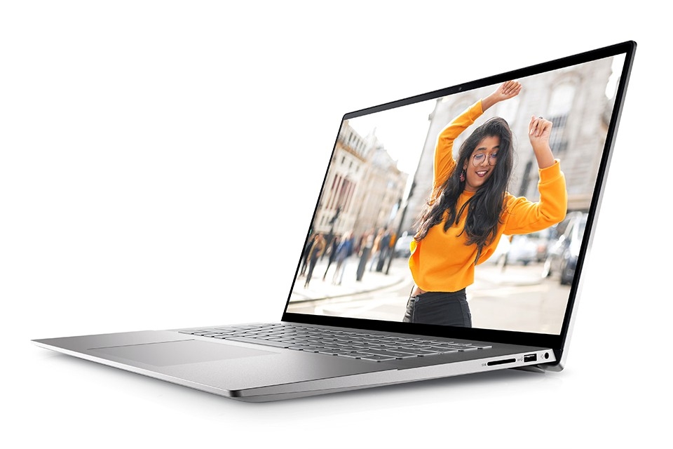 laptop làm Unreal Engine