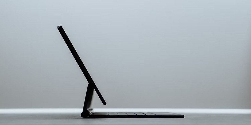 Magic Keyboard của iPad có ưu và nhược điểm gì, có đáng mua?