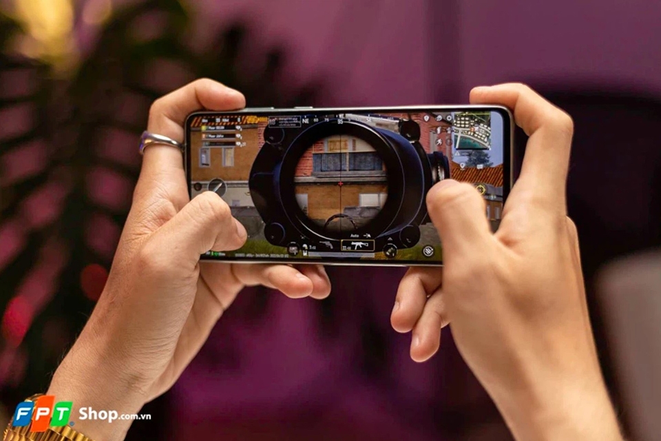 Samsung Galaxy A73 5G vẫn khó có đối thủ trong phân khúc cận cao cấp 3