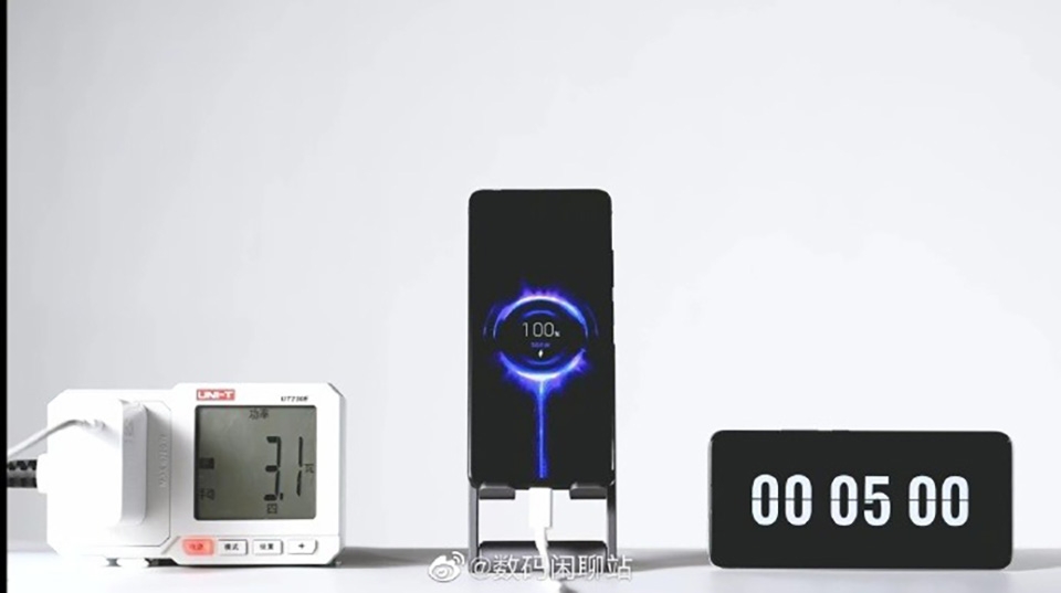 Sạc nhanh 300W của Redmi (ảnh 2)