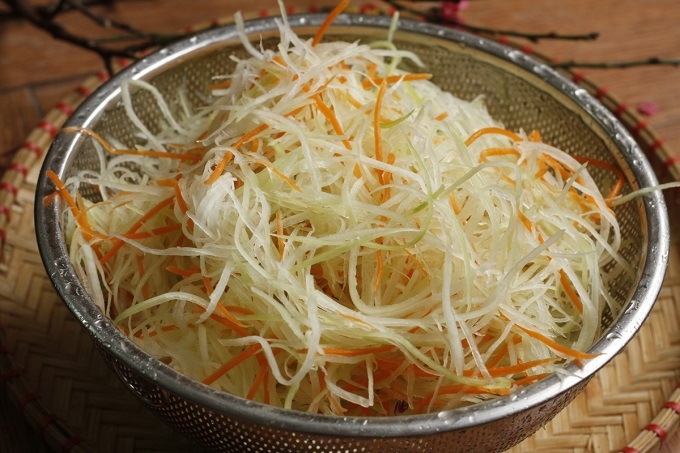 Cách làm nem nướng bằng nồi chiên không dầu (Ảnh 3)