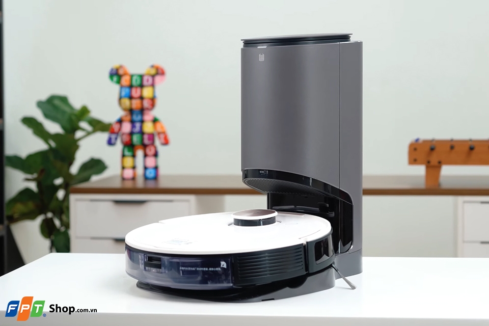 Đánh giá Ecovacs Deebot Ozmo T8 Max Plus