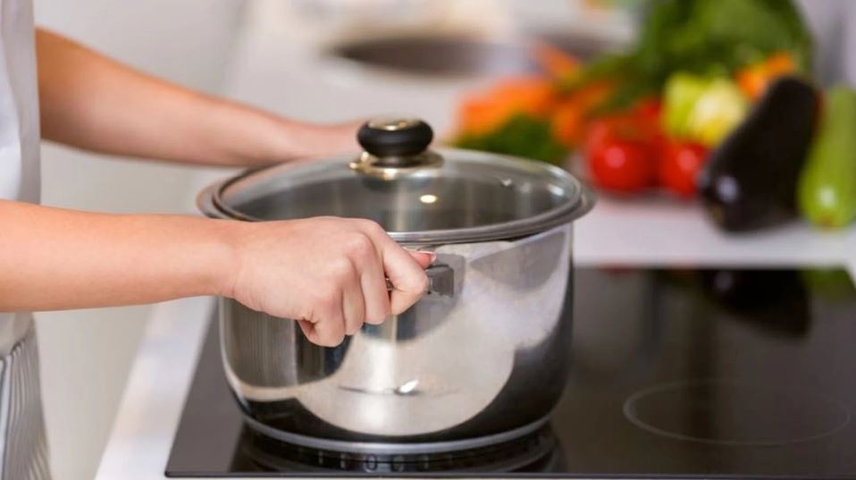 bếp từ dùng nồi gì (ảnh 2)