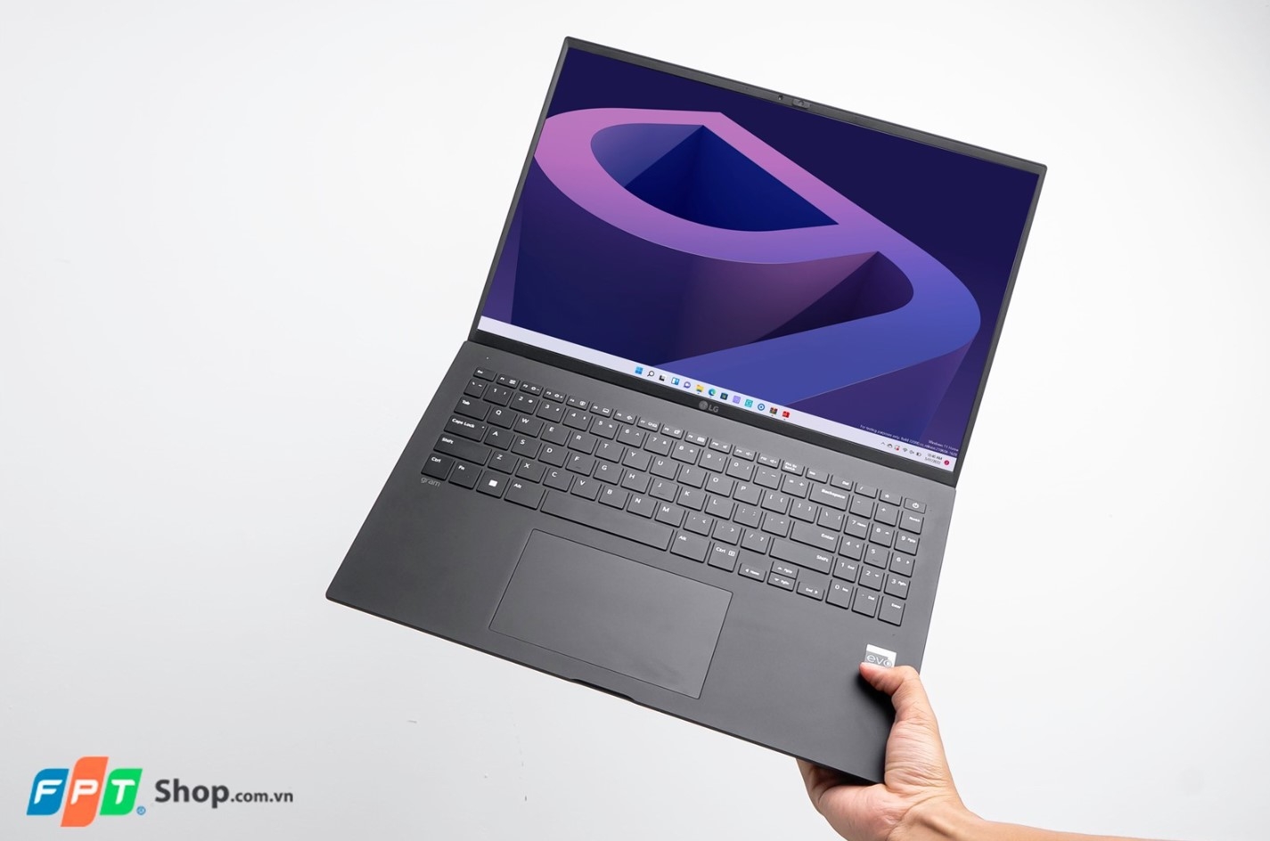 Top laptop đang giảm giá
