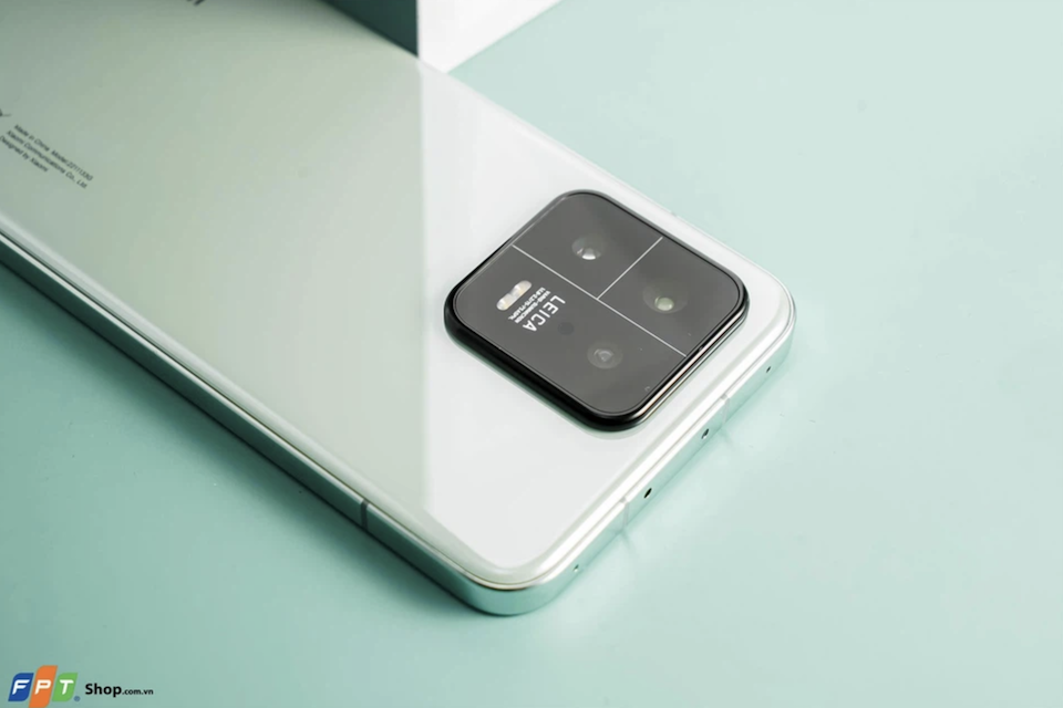 Có nên mua Xiaomi 13 - mẫu flagship của Xiaomi vừa ra mắt hình 4