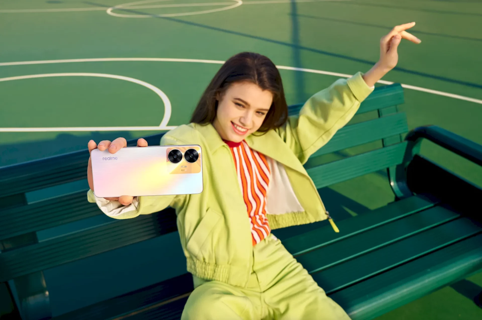 Realme C55 ra mắt tại VN: Camera 64MP tuyệt đỉnh, bộ nhớ "khủng", giá từ 4.99 triệu đồng