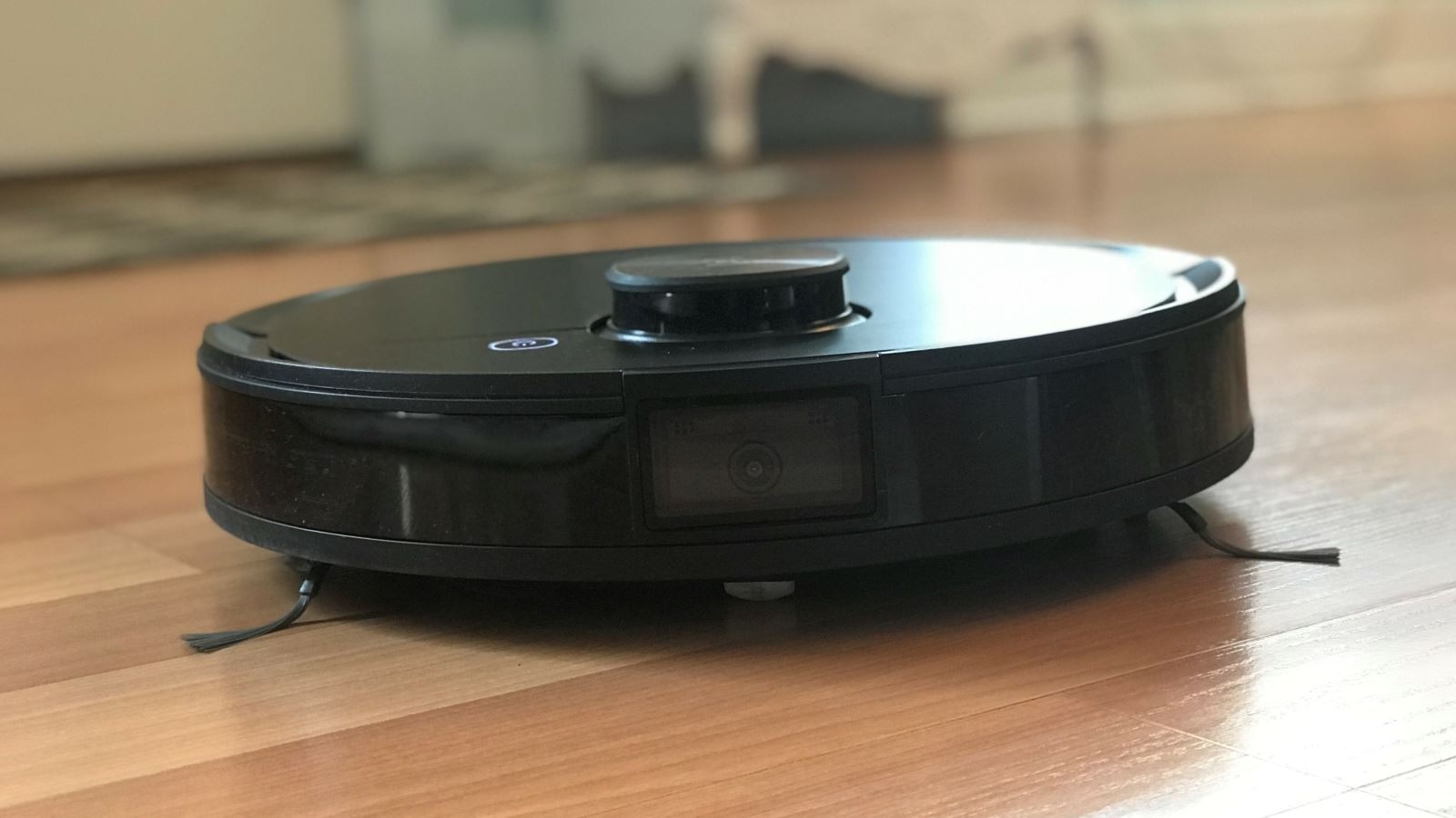 Đánh giá khả năng làm sạch của Ecovacs Deebot Ozmo T8 AIVI