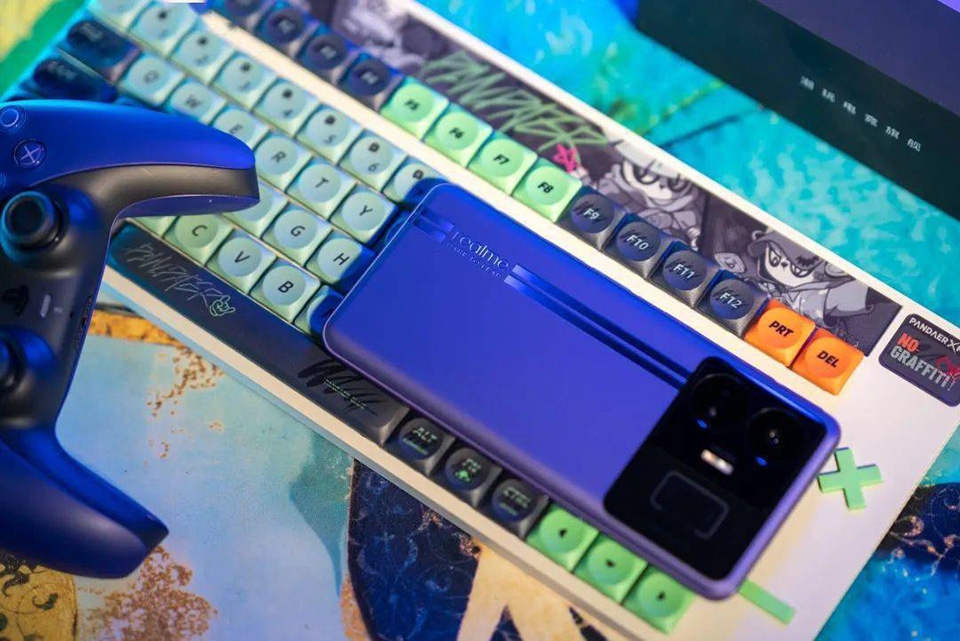 Realme GT Neo5 - Ảnh 02