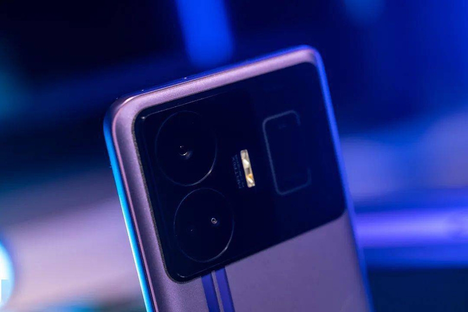 Realme GT Neo5 - Ảnh 09