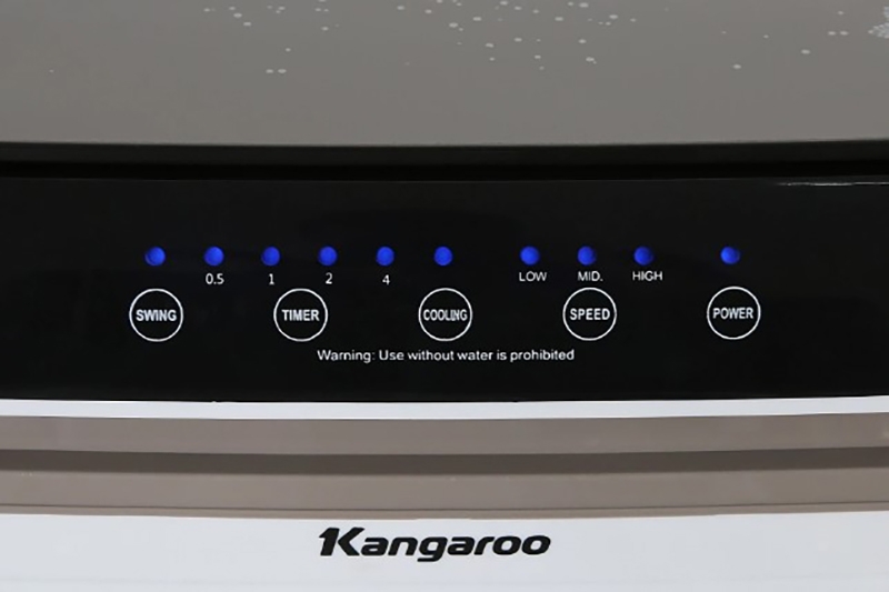 Đánh giá quạt điều hòa Kangaroo KG50F79N: bảng điều khiển trực quan