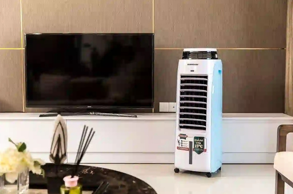 Nên mua quạt gì cho mùa hè: quạt điều hoà