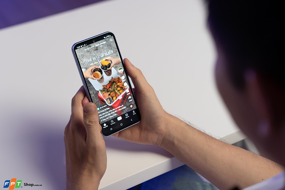 Test khả năng giải trí của Samsung Galaxy A54 5G 6