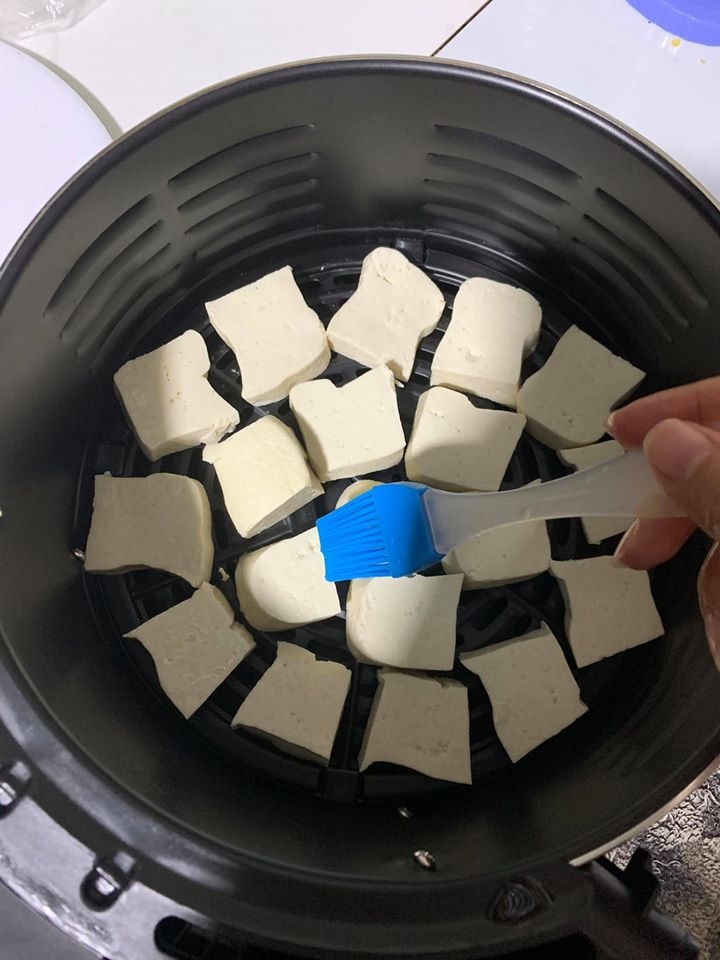 Cách chiên đậu hũ bằng nồi chiên không dầu (Ảnh 3)