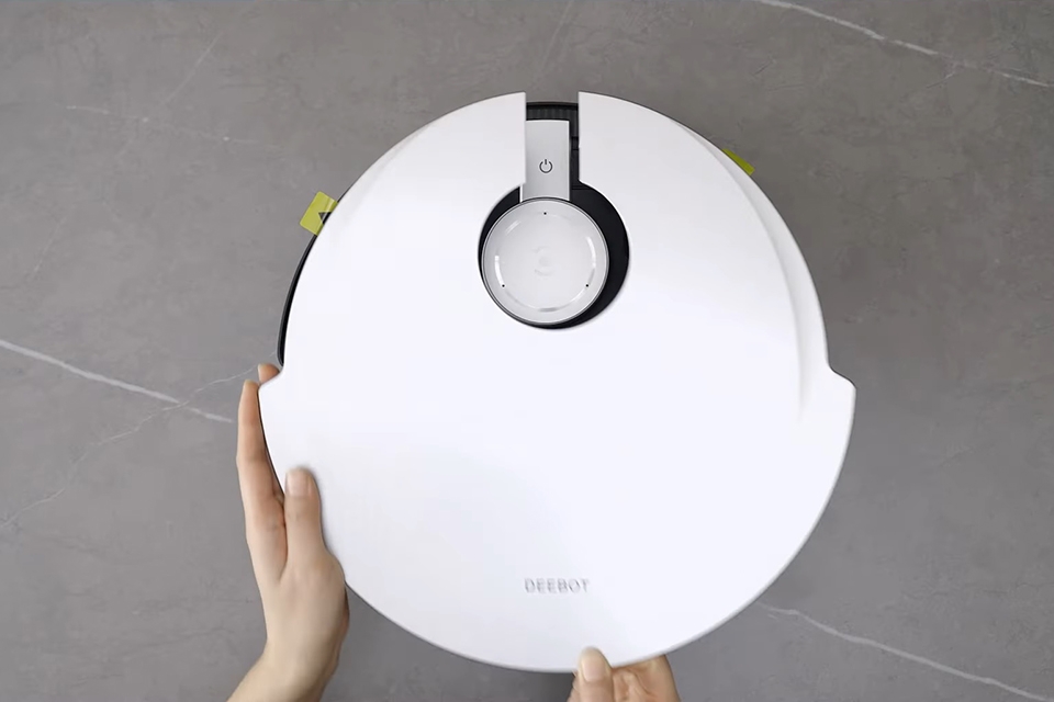 Hướng dẫn sử dụng và vệ sinh robot hút bụi Ecovacs Deebot X1 OMNI