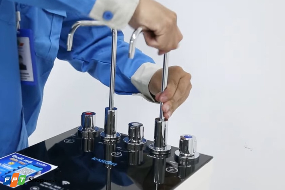 Hướng dẫn sử dụng máy lọc nước Karofi KAD-D52 100