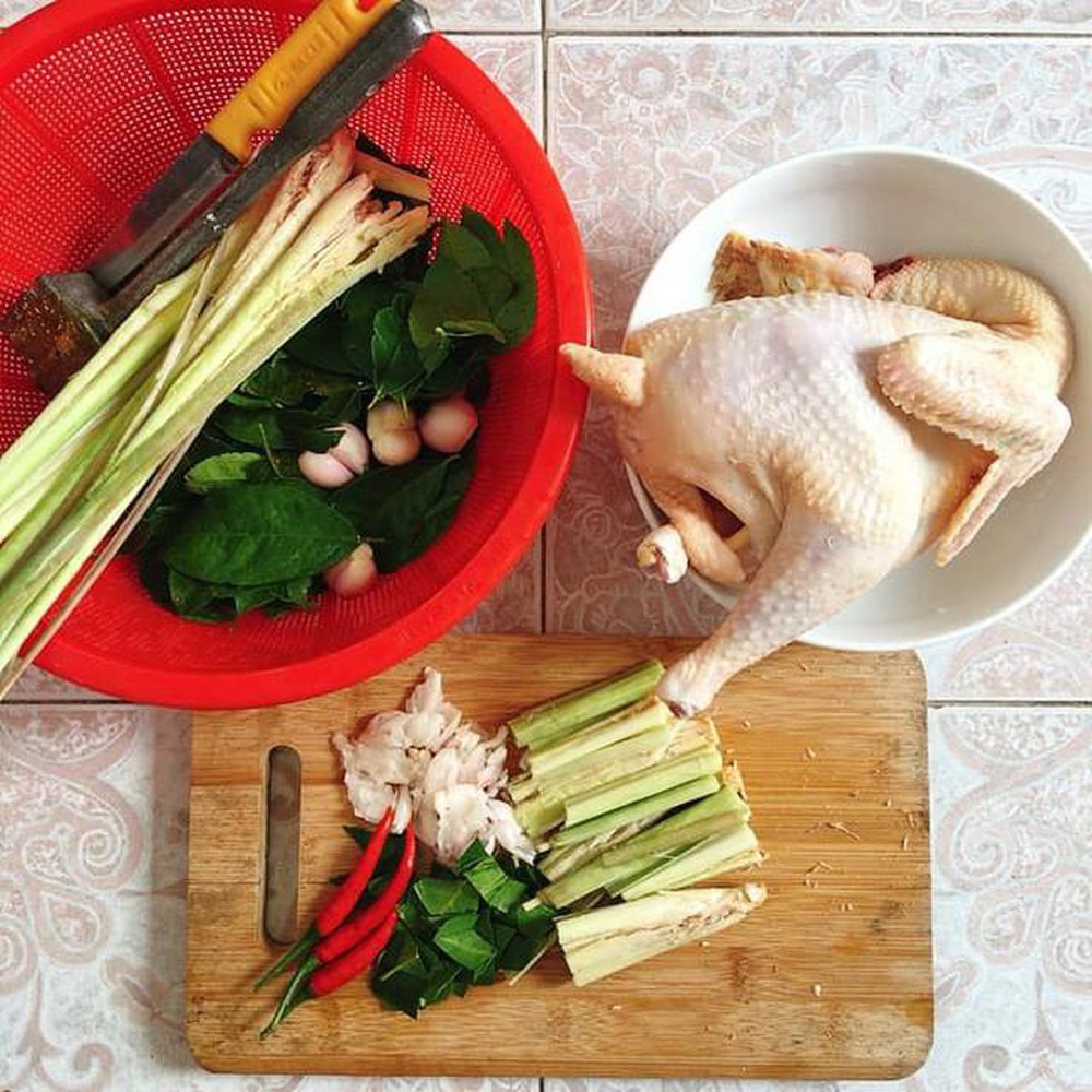 cách làm gà ủ muối bằng bếp từ - ảnh 2