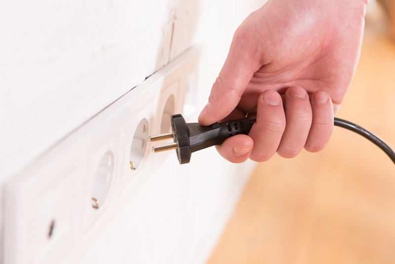 Tại sao nồi chiên không dầu không sáng đèn: Chưa cắm điện hoặc phích cắm lỏng