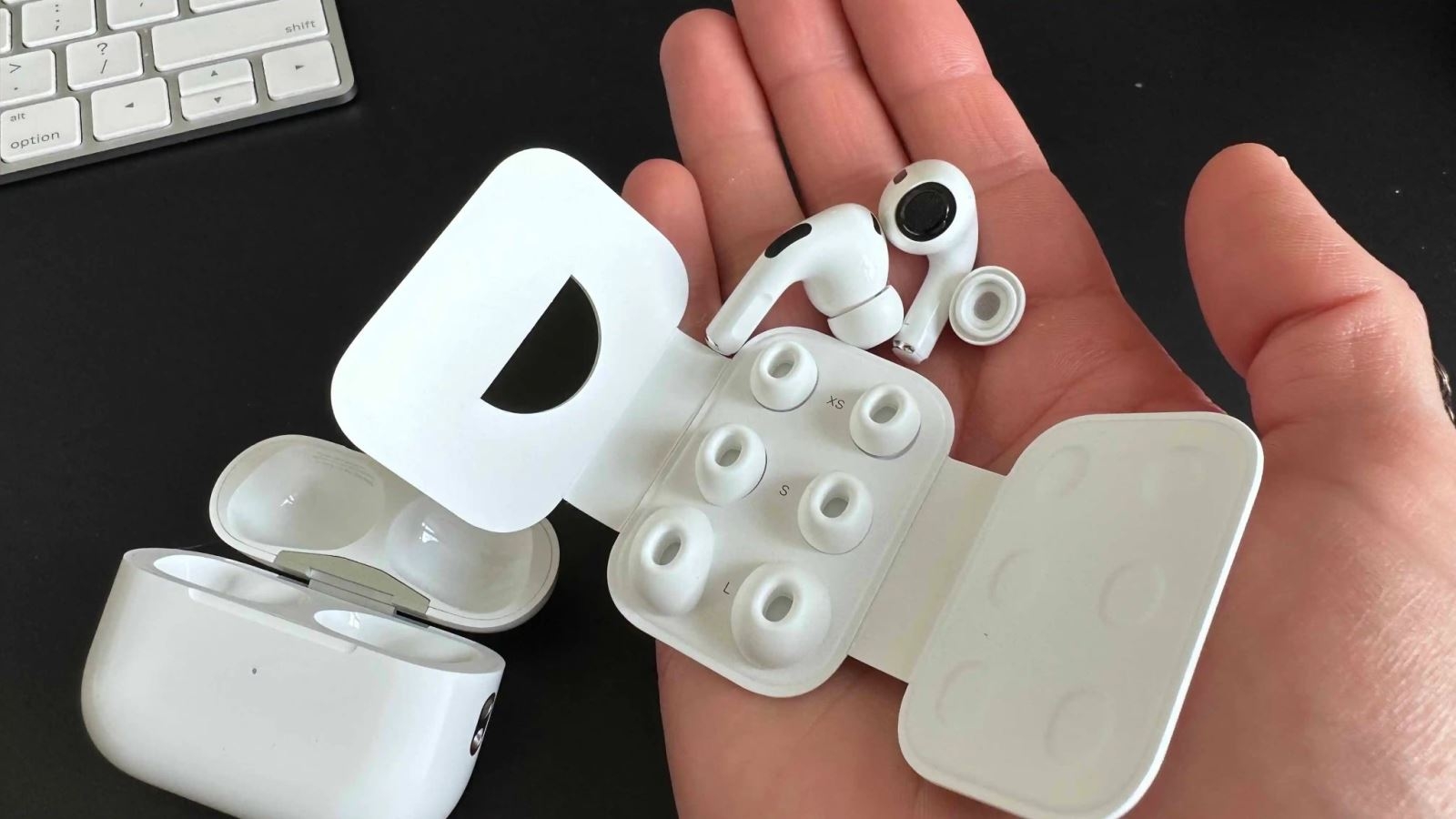 cách thay núm tai nghe Airpods Pro 2