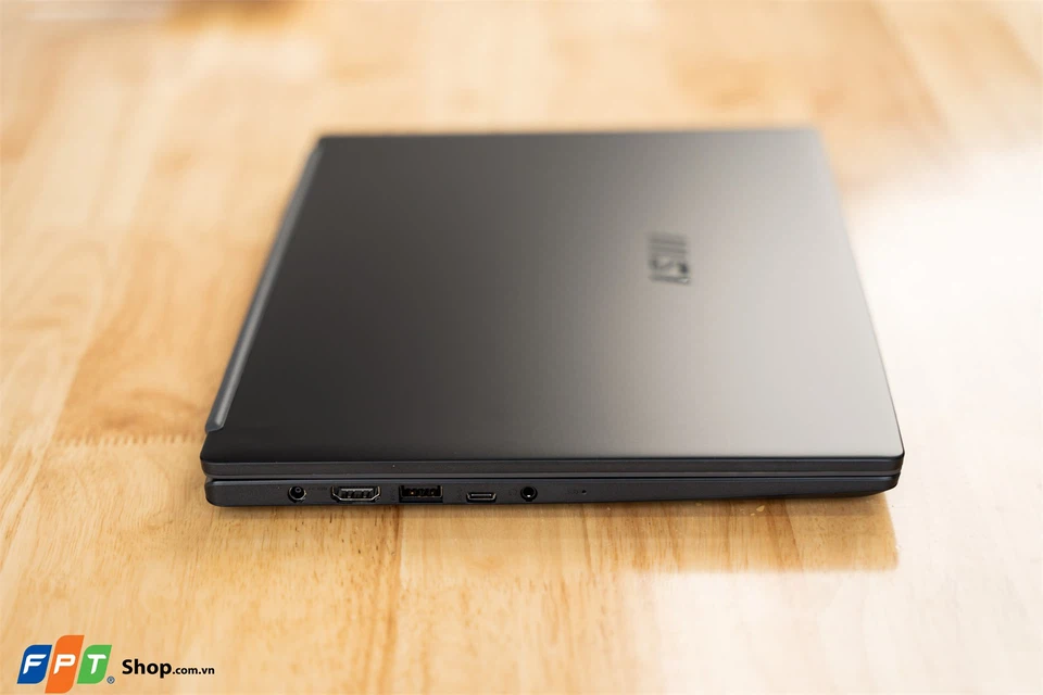 Laptop MSI Modern 14 C11M-011VN