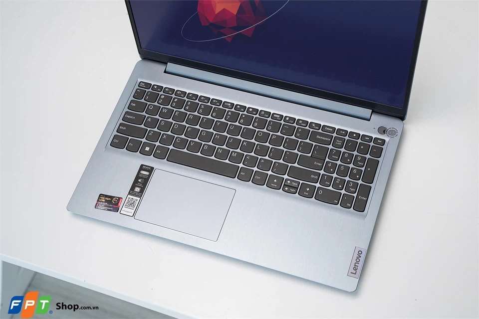 Laptop Lenovo Ideapad 3