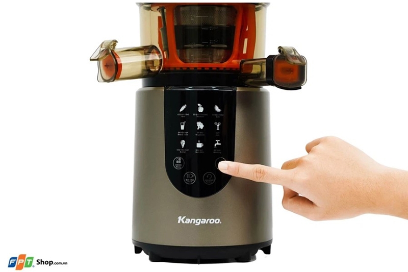 Kết nối nguồn điện cho máy ép chậm