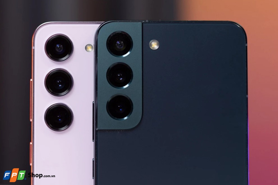 2023 rồi, liệu Galaxy S22 có còn đáng mua khi mà Galaxy S23 đang quá hot? 5