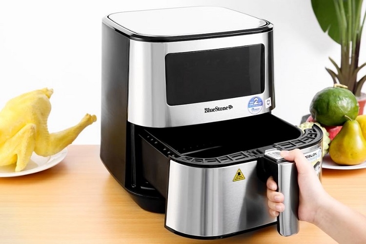 Nồi chiên không dầu Bluestone có thiết kế hiện đại