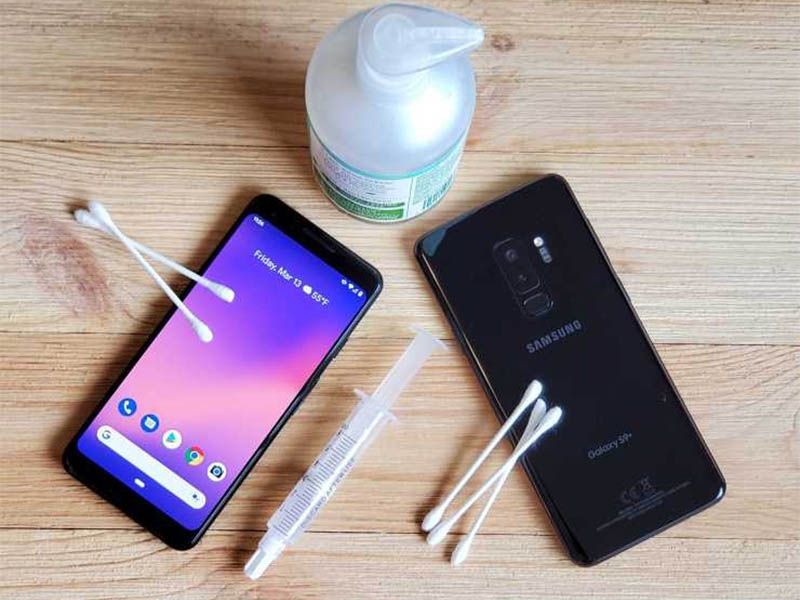 Vệ sinh bộ phận loa