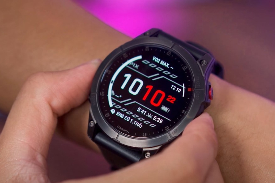 Đánh giá Garmin Epix Gen 2 20